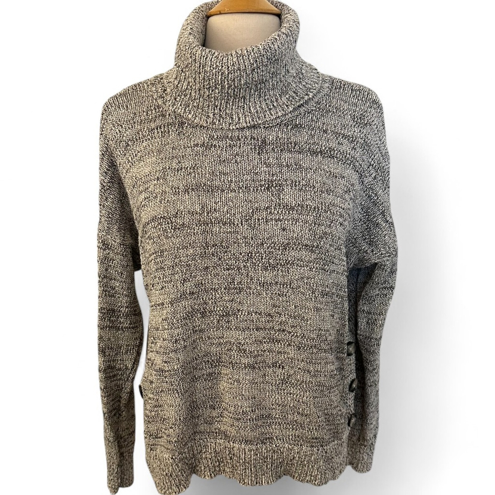 Women's Unbranded Gray Knit Sweater